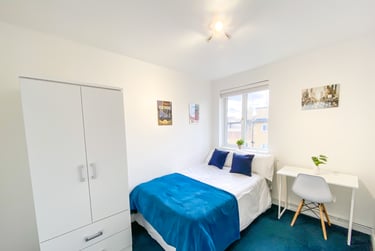 4 bed flat, Elizabeth Close, E14, London, E146DW - Image 5